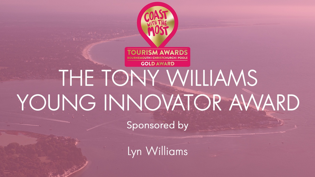 dmbtourismaward's tweet photo. We're pleased to announce the winner of 'The Tony Williams Young Innovator Award'. Congratulations to Matthew Booth from The @ParksFndtn! ππΌππΌππΌ β¨π
#DMBTourismAwards #DMBTA
Category Sponsored by Lyn Williams https://t.co/Xgb2ZhR072