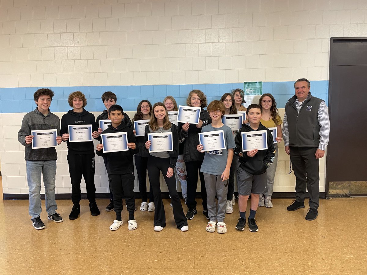 Peabody_Super's tweet photo. It was pleasure to honor our ⁦@higginshawks⁩ students and their families at our Exceeding Expectations breakfast for their exemplary performance on the 2022 MCAS exams. Great breakfast provided by the ⁦@PeabodyHigh⁩ culinary students! https://t.co/9We9CGKT1a