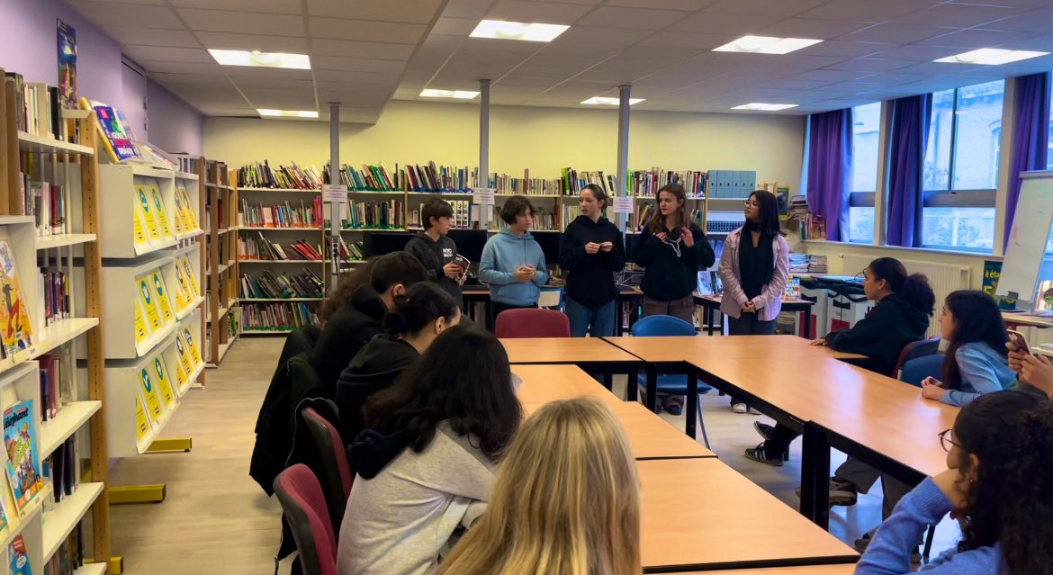 Clg Mme de Staël 75015 tweet media