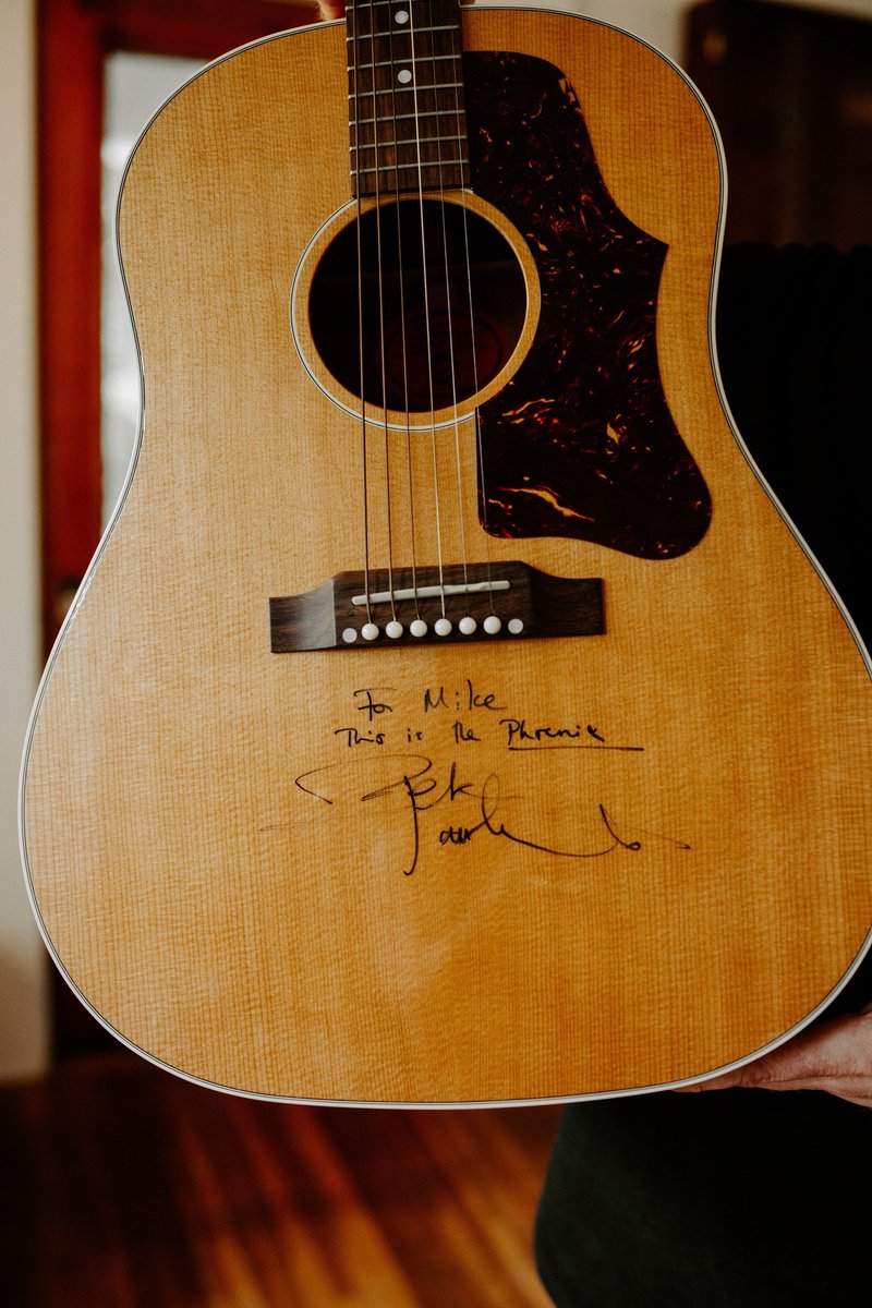 mikekinneystory's tweet photo. The generosity of the extraordinary talented #PeteTownshend has never been lost on me! He sent me this guitar after I lost mine in my accident twenty years ago. #OutOfTheFire https://t.co/EBArLRDwNC