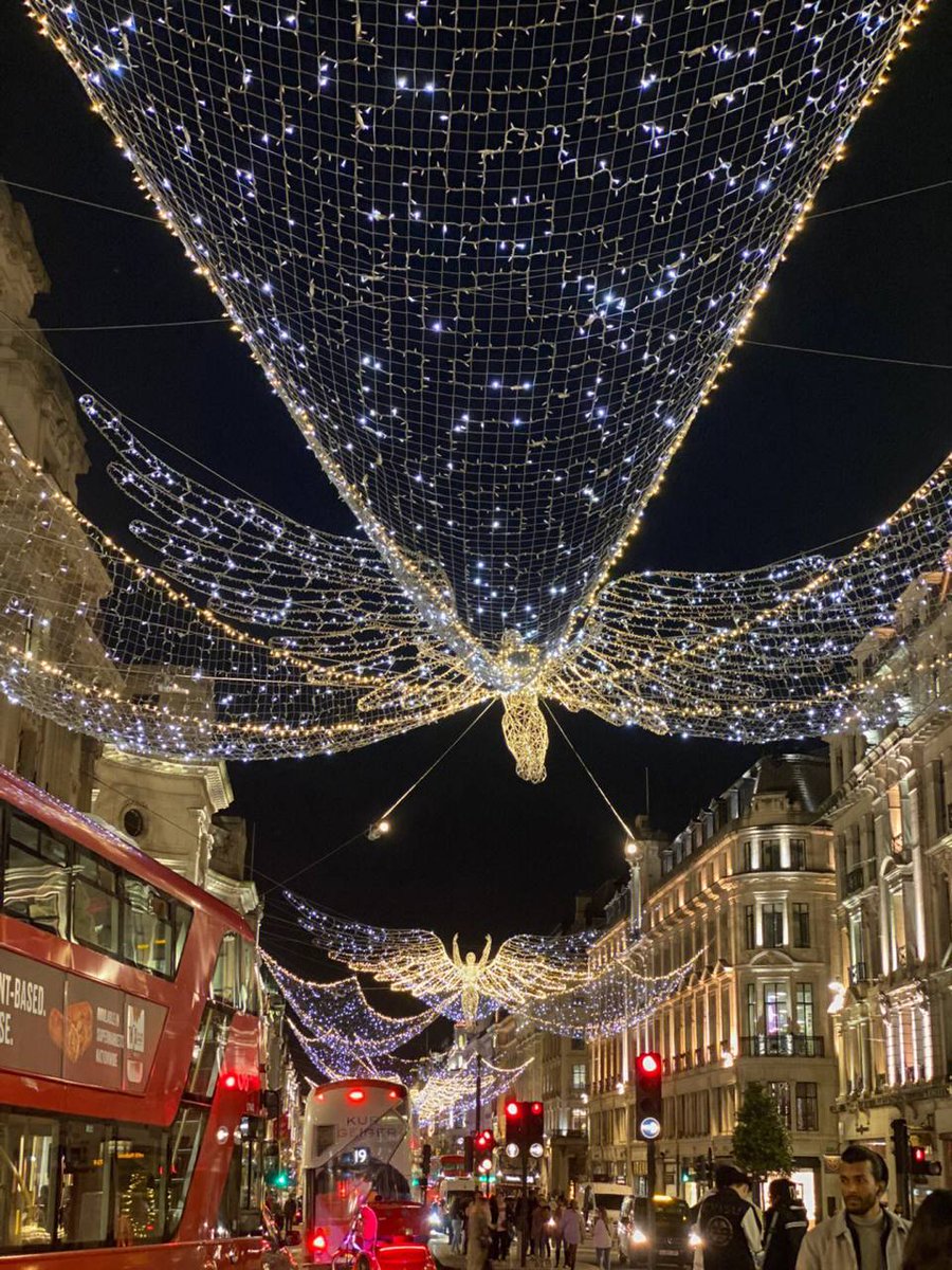 faxcelivo's tweet photo. The angel lights are beautiful today https://t.co/wMUdk7BSfv