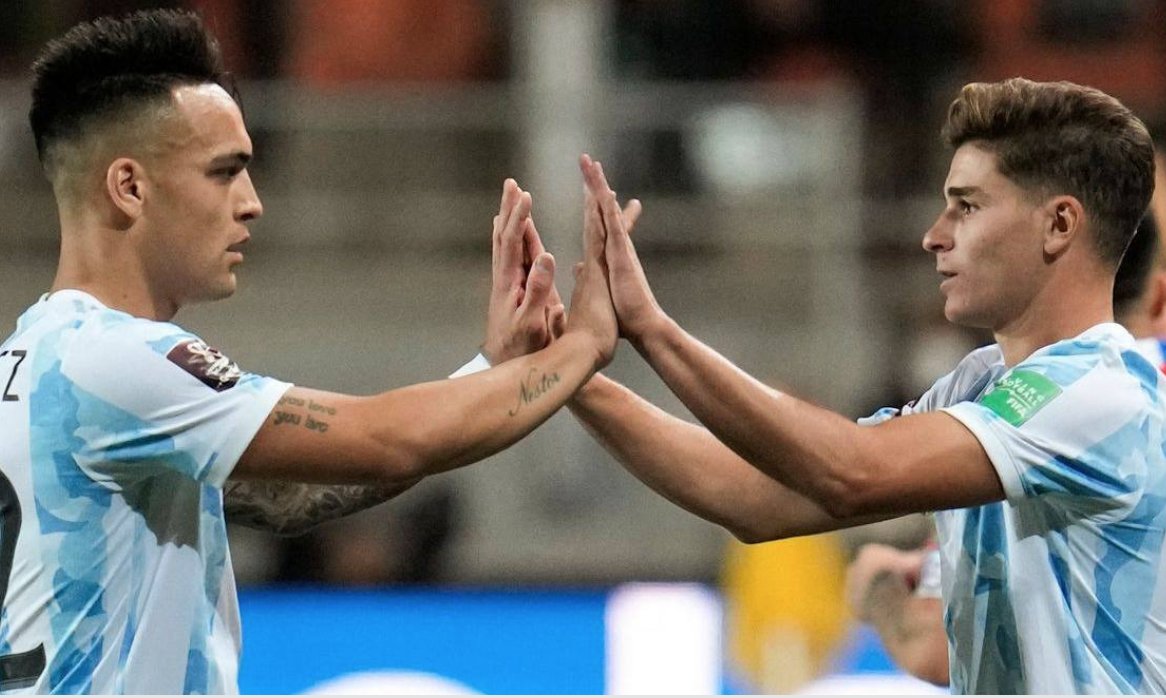 LACOBRAAA tweet media