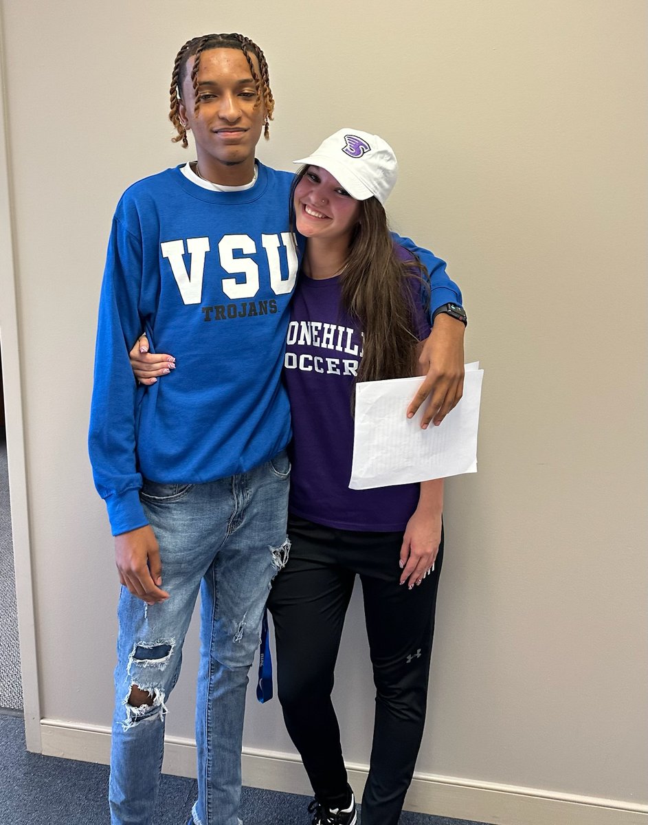 SVPHSAthletics's tweet photo. Congratulations to Taylor Murray (Soccer) and Sheldon Robison (Lax) for their NLI to @VSUsports and @StonehillWSOC. @Pallotti_HS is Very proud of you! @WashPostHS @sunvarsity @miaaathletics @IAAMconnected @miaasportsnews @laurelleader @BaltimoreBanner @PallottiHS #TheSVPway https://t.co/VCyK2m9gpq