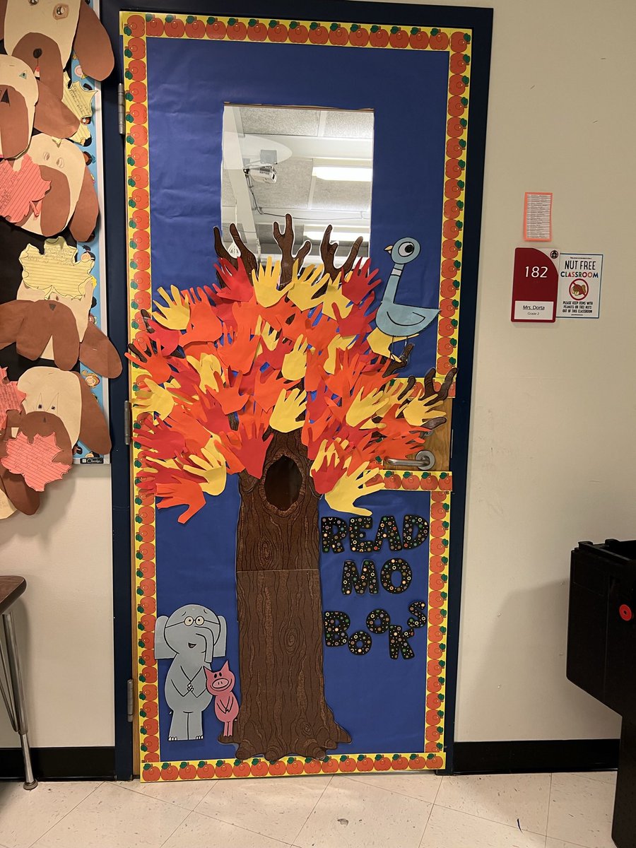mrs_dorta's tweet photo. Read “Mo” Books This Fall! 😀 https://t.co/D8AOdM89I3