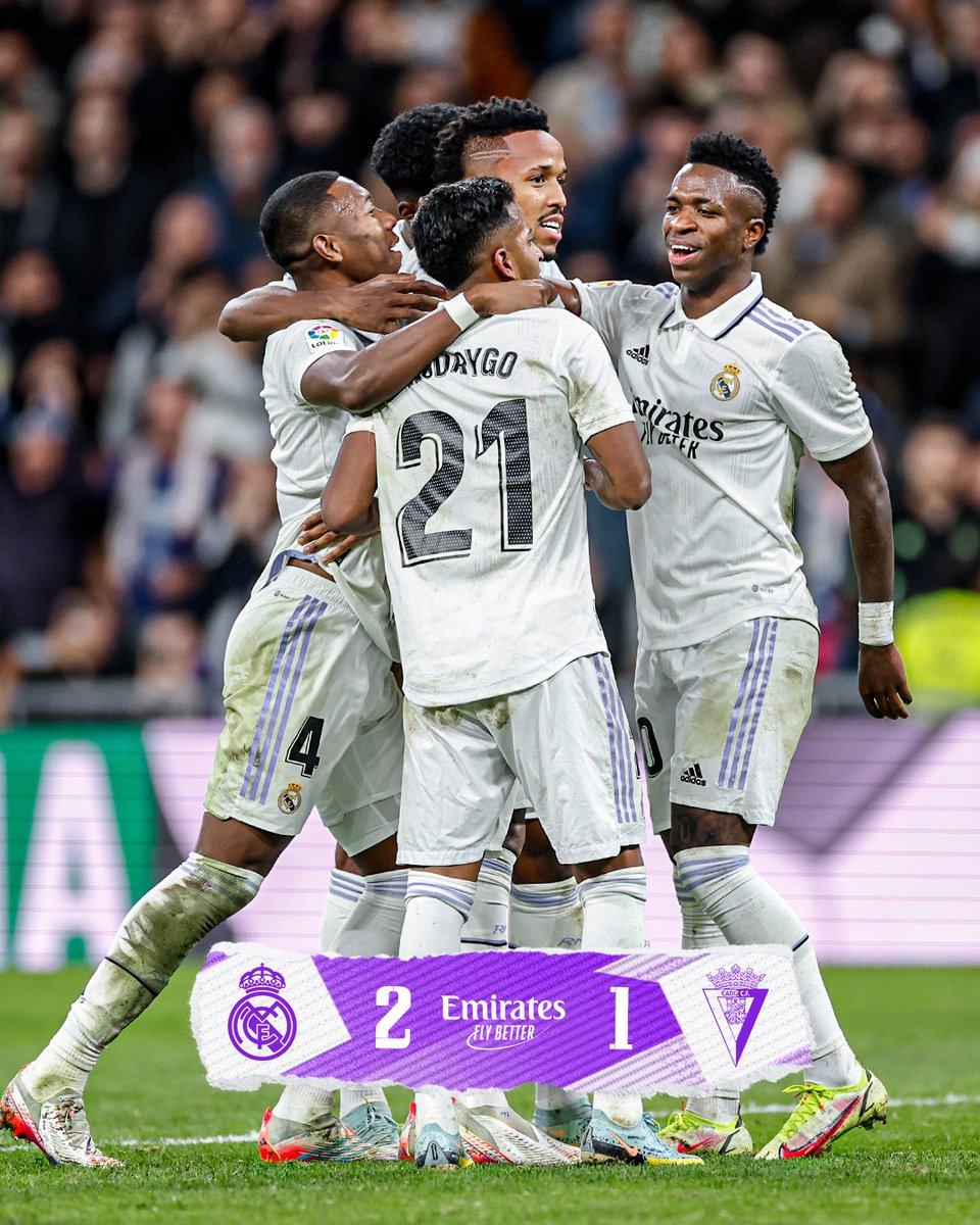 🏁 FT: @realmadriden 2-1 @Cadiz_CFEN 
⚽ @edermilitao 40', @ToniKroos 70'; 81' Lucas Pérez
#RealMadridCádiz | #Emirates