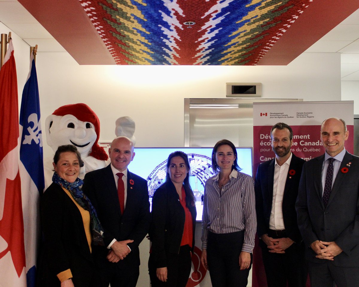 R_Boissonnault's tweet photo. The QC Winter Carnival is the heart &amp; soul of #Québec’s winter celebrations.

Visitors from across Canada &amp; around the world come each year to experience its magic. 

And our government is investing more than $3M today to make it even better. https://t.co/ciuF4uqb1B