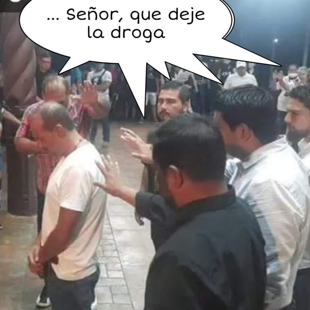 melita_malita's tweet photo. Y que deje de ser un asesino endemoniado. https://t.co/2iGRcZzHhc