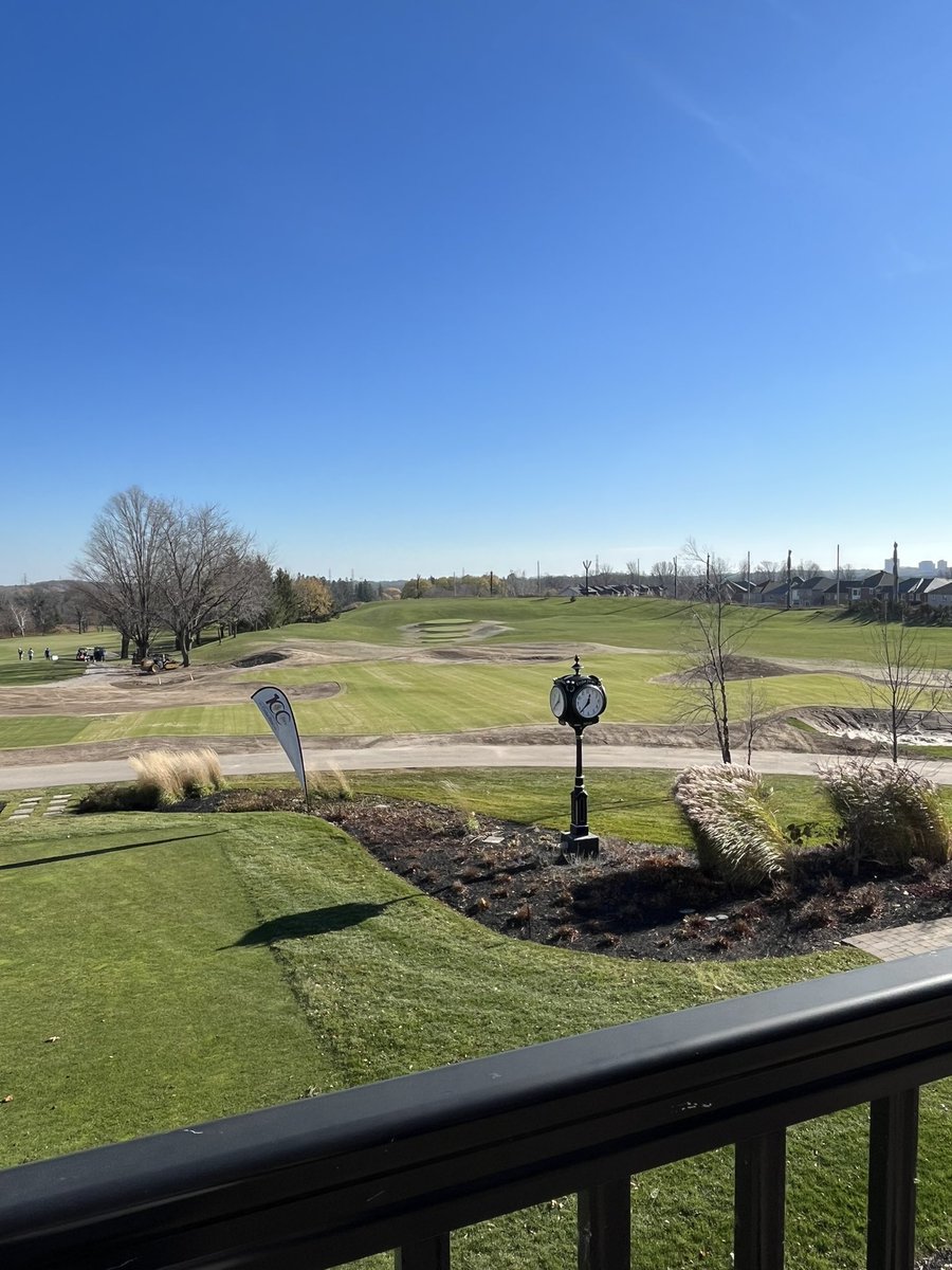 New practice facility and wedge calibration <a href="/CedarBraeGolf/">Cedar Brae Golf Club</a>. It was awesome to work with <a href="/pauljansengolf/">Paul Jansen</a> and <a href="/Raflewski/">Gareth Raflewski</a> on this project! Lots of new practice options for the members.