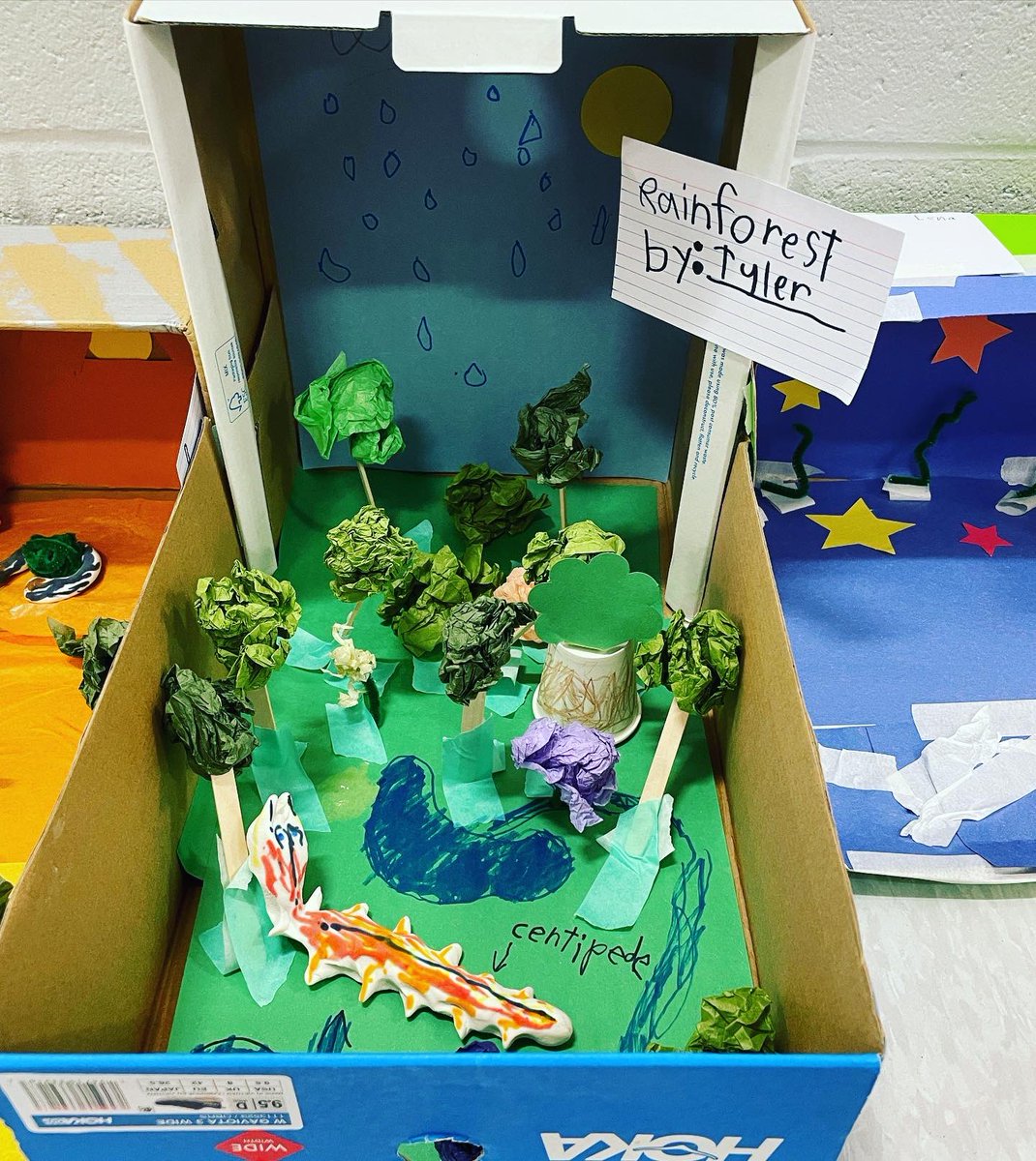 tinastarnes79's tweet photo. My kiddos created their own animal habitats in STEAM Lab today! I was really impressed with their creativity! #LCEWolves 💙❤️💙 https://t.co/WzeJQGad8X