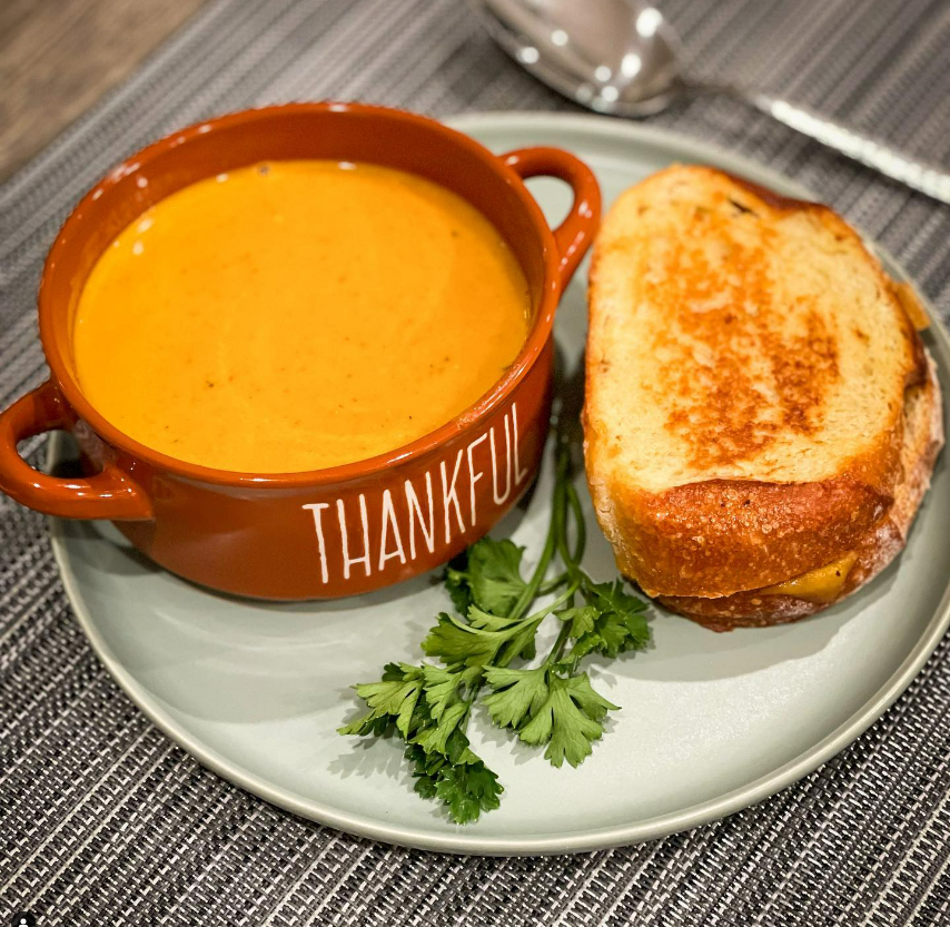 Soups ON! Grab your favorite cozy home finds before they're gone! 📸: @simplytrudy.m

#GabesFinds #thankful #thanksgiving #fall #warm #soup #goodsoup #autumn #recipes #cooking #delicious #food #yum #yummy #tasty #winter
