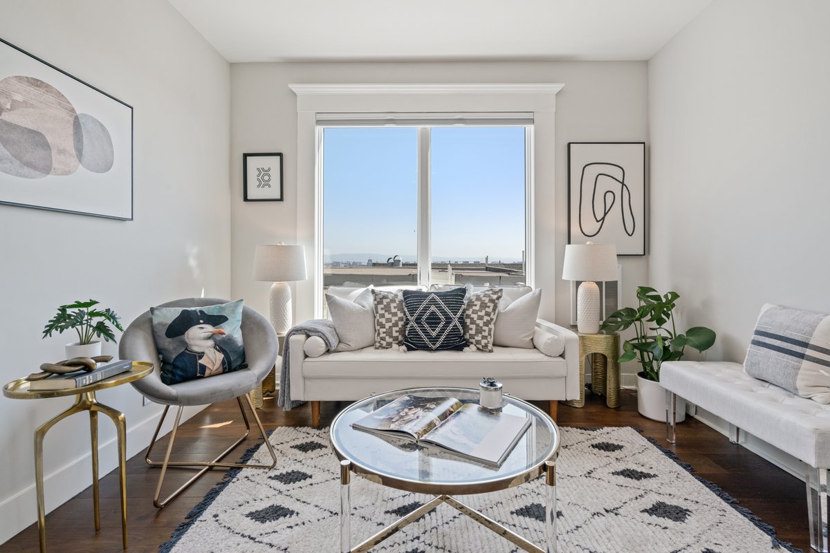 BernieAndMike's tweet image. Just Closed!
987 14th St
DuboceViewHome.com
#justsold #dubocetriangle #viewsfordays #sanfranciscoluxuryrealestate #sanfranciscorealestate #sfrealtor #vanguardproperties #bernieandmikehomes #listingagents #luxuryrealestate #buyeragents #sf #homes