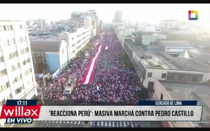 abejorman's tweet photo. Siendo casi las 6pm. Sólo se aprecia unos cuantos gatos pagados q vociferan "castillo hazme un hijo" para seguir mantenidos x el estado.
Lacras q qieren aprovechar la situación
Así es la izqierda aprovechadora, corrupta, mitómana y violenta.
*No se compara con la #5NovPeru https://t.co/0euxU3Tz5d
