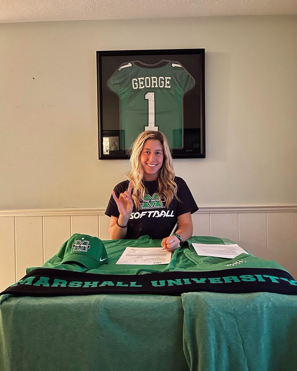 𝑺𝒊𝒈𝒏𝒆𝒅 ✍️

Welcome to the Herd family, Ramey George! 🤘

#OneHeartOneHerd // #WeAreMarshall