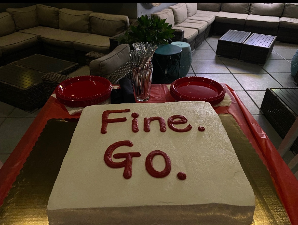 Laura McHugh tweet media