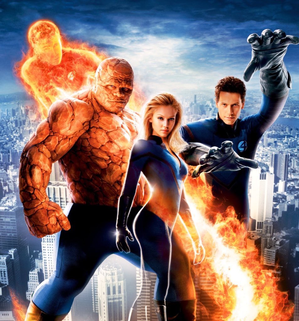 AvengersUpdated's tweet photo. Ryan Reynolds has plans to re-visit the other Fox franchises in DEADPOOL 3 including the original Fantastic Four from 2005.

(via DanielRPK) https://t.co/GyVoZ34jRx