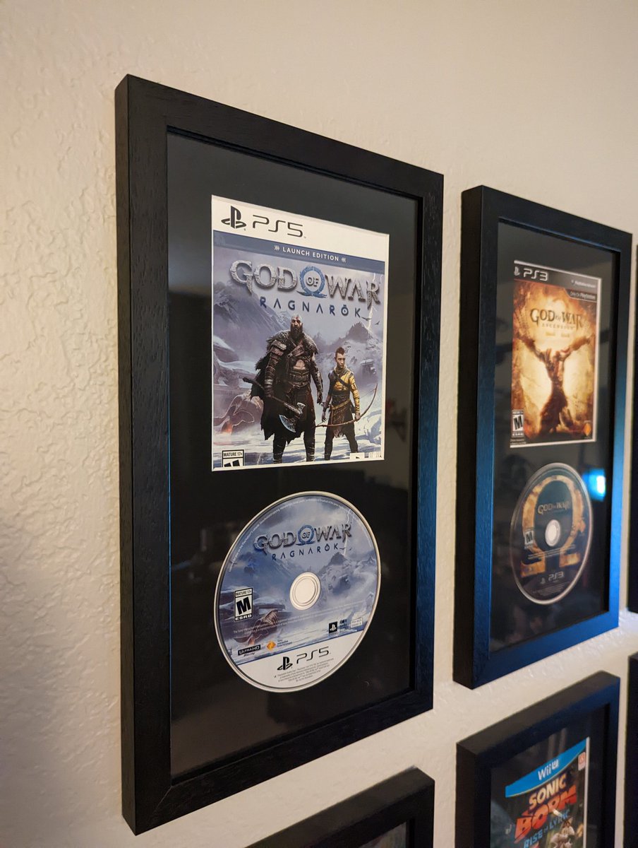 Corgiboltz's tweet photo. Done. Shipped. On the Wall.
#GodofWarRagnarok https://t.co/5hfYhgMfaI