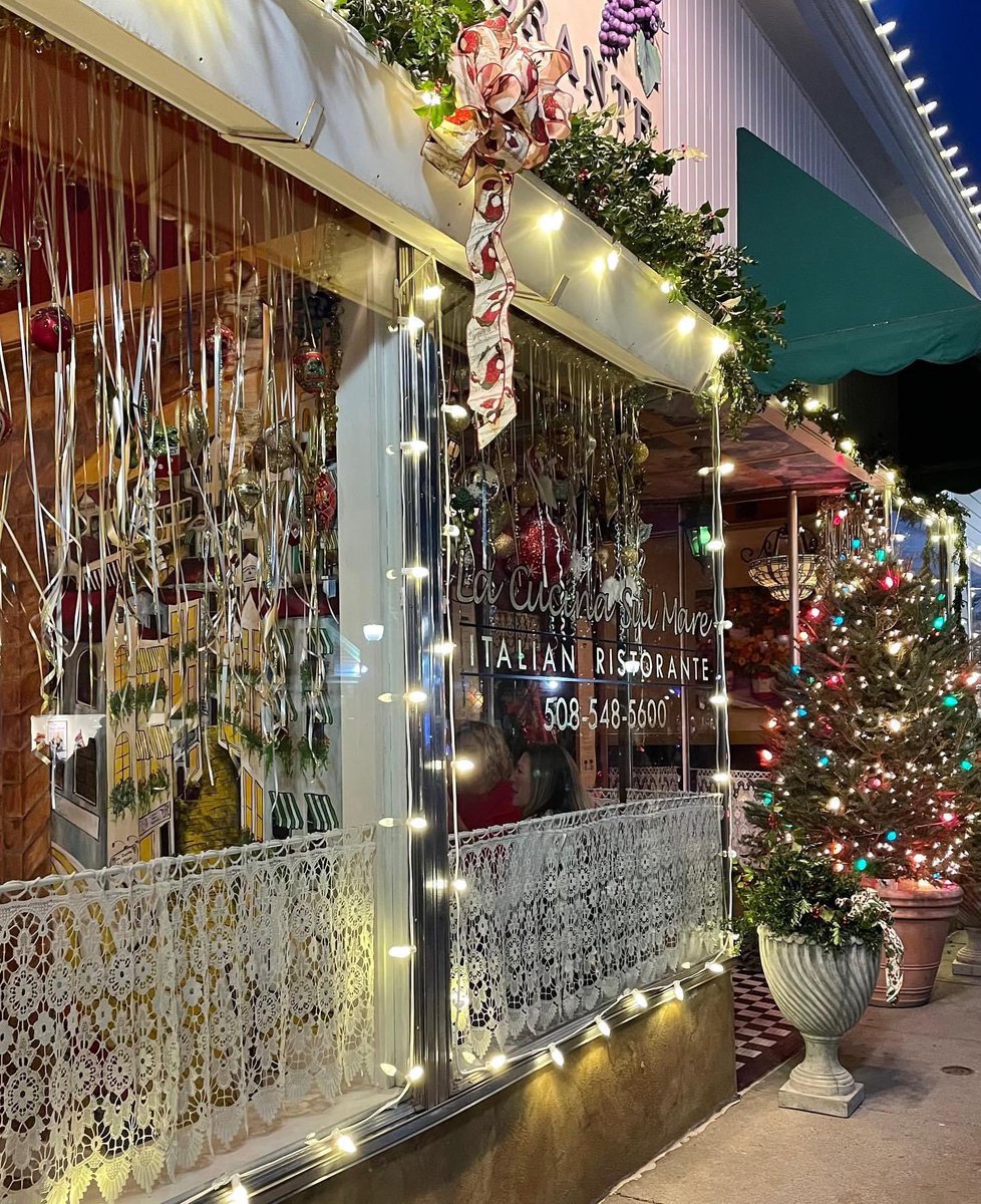 capeologypics's tweet image. Our Holiday Bucket List is LIVE! 🎄 Check out our list to find local holiday events happening on the Cape and Islands this season. ✨ capeology.shop/blogs/news/hol…

Want to receive an email for our next holiday-themed guide? 💌 mailchi.mp/d50bdc987ce0/m…

#capeology #capecod #supportlocal