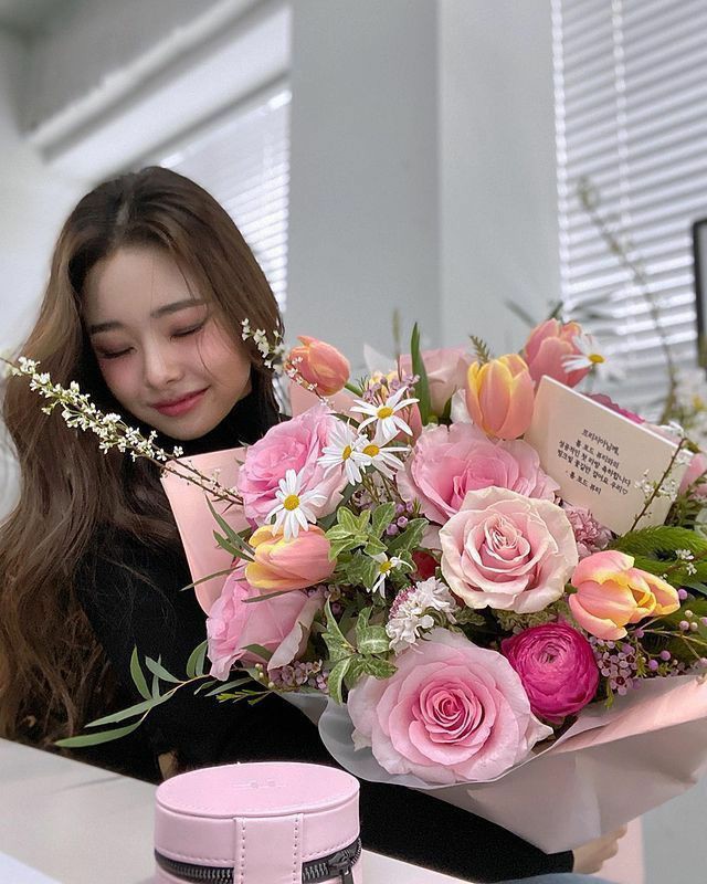 KwanPhip's tweet photo. ▍  𝗜𝗡𝗦𝗧𝗔𝗚𝗥𝗔𝗠   𝗣𝗢𝗦𝗧 。
                      ﹫앨리관
it's my birthday Taram
 ⠀⌂         ⌕         ⊞          ⎘ https://t.co/wmMi2y3srD