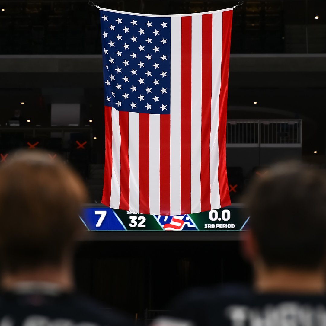 usahockey's tweet photo. We honor &amp; thank all those who have served &amp; continue to serve our country, today and every day. #VeteransDay 🇺🇸 https://t.co/MDDSi2az7Y