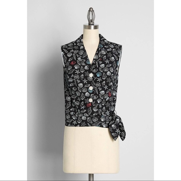 aspentreeshop's tweet photo. So good I had to share! Check out all the items I'm loving on @Poshmarkapp #poshmark #fashion #style #shopmycloset #modcloth #freepeople #repetto: https://t.co/GCojTHSs2Z https://t.co/L9bb62FqCD
