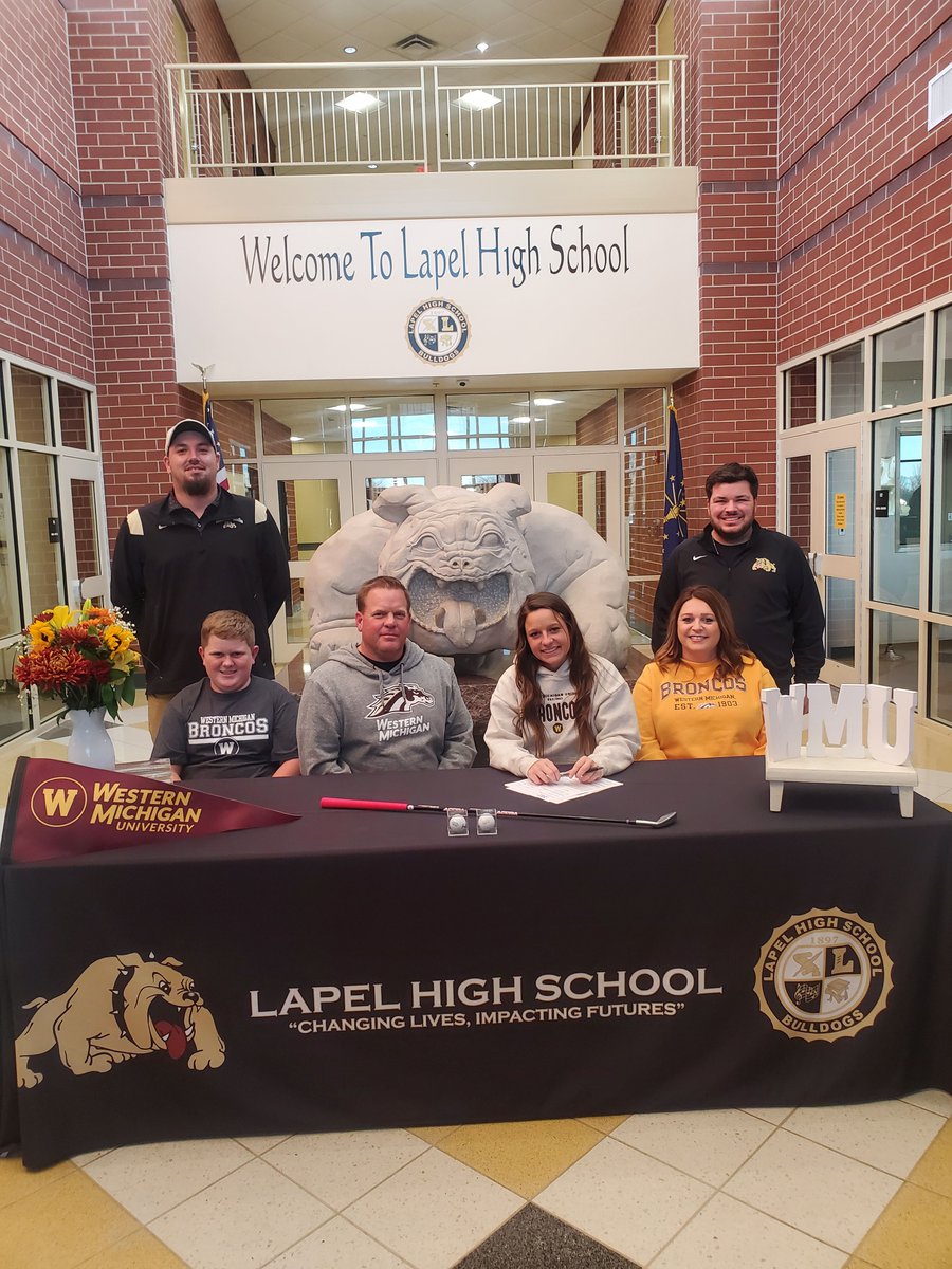 Lapel Athletics tweet media