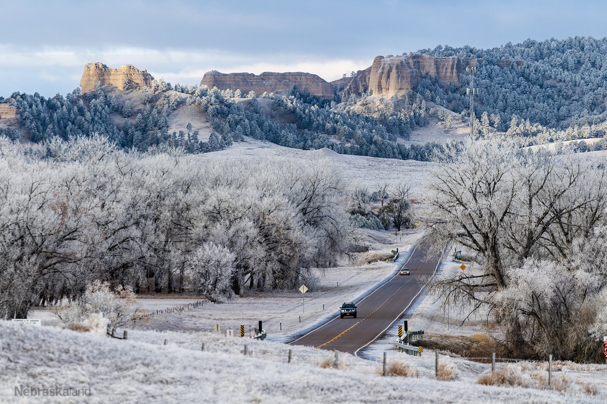 NEBland_Haag's tweet photo. The Highway 20 drive was a pretty one this morning. #nebraskaland #winterwonderland  #nwnebraska https://t.co/67CbRtUZlr