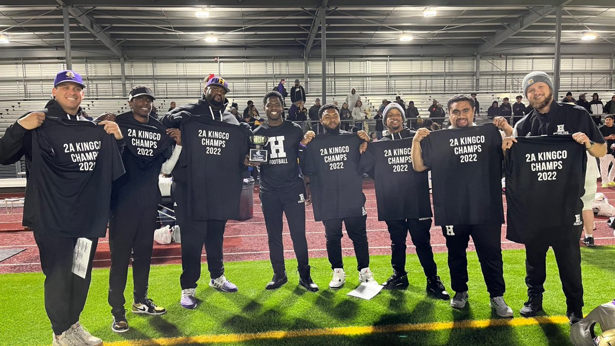 Let’s give it up for our <a href="/HighlineFBall/">Highline Football</a> team for making it to the KC 2A League Championships for the 2nd year in a row! The team won another game last week advancing them to state! 
We are so #HighlineProud of the players &amp; staff!
Tickets: gethps.info/3fYkhXN
<a href="/Highlinepirates/">Captain Highline</a>