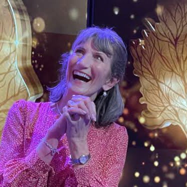 Maria G Lindsay tweet media