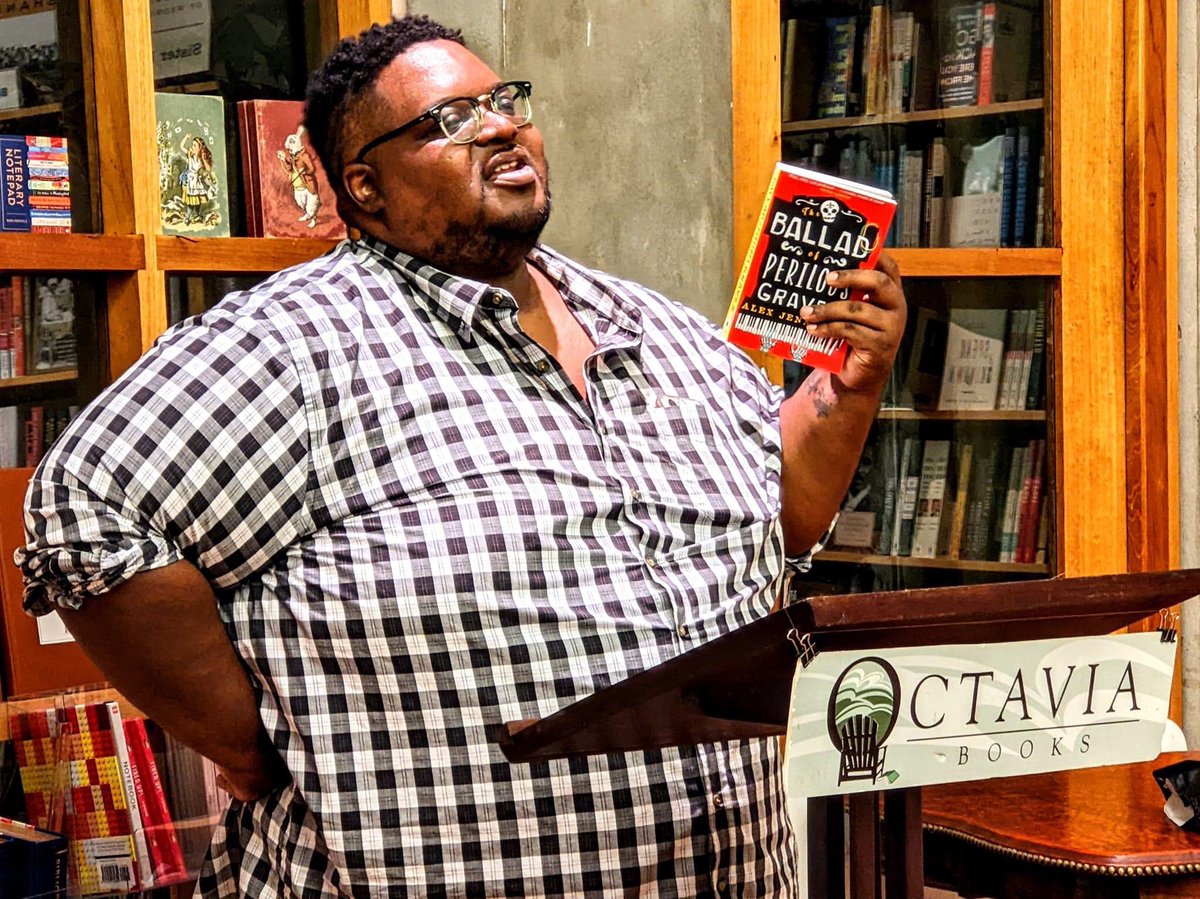 World Fantasy Convention 2022 tweet media