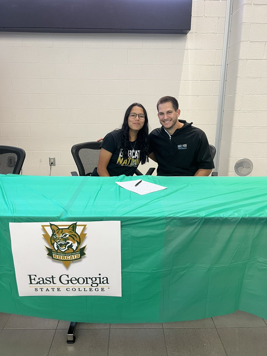 Great day for SKG softball as we got to celebrate our first signee <a href="/malissa_felbaum/">Malissa Felbaum</a> and her commitment to East Georgia State College. She is the first of many! #RTB