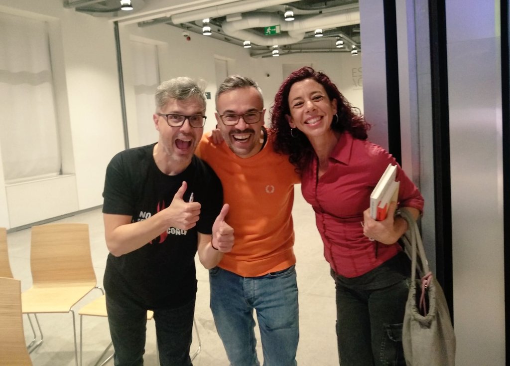 Okinfografia's tweet photo. ¡Qué grandes son los @Todopoderosos!
#TPEisner https://t.co/iApLa2WxlT