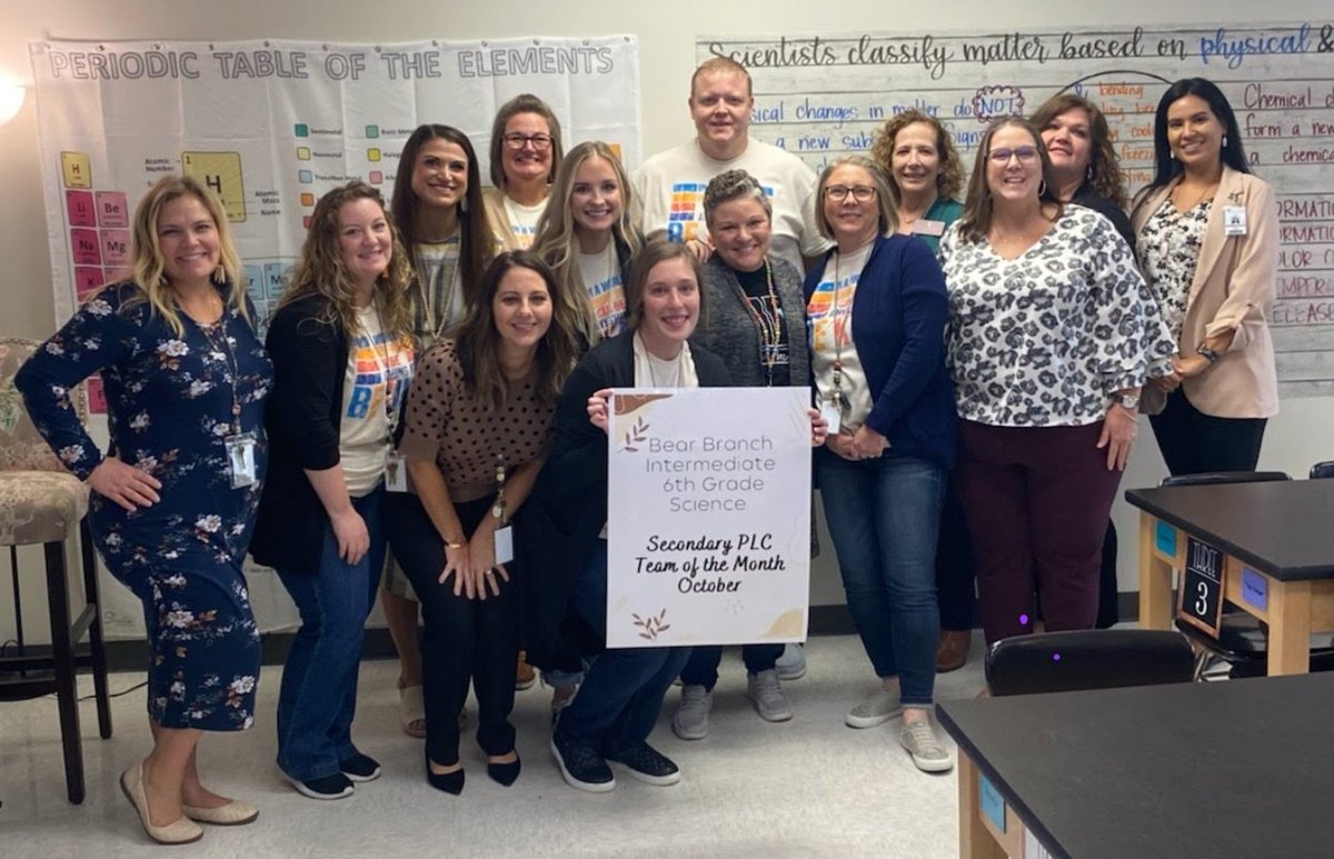 W_W_Richardson's tweet photo. Congratulations to a wonderful team! 6th grade Science was named the Secondary PLC Team of the Month! #BringingOutTheI #BestPractices #PLCPlanning @BearBranchInt @bwiczscience https://t.co/TcW91VCv1o