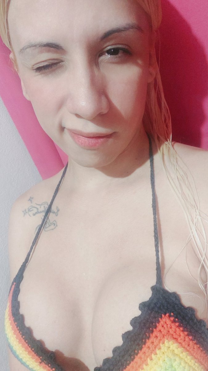 Emilce94Ok's tweet photo. 🔥🔥😍😍😉😉 https://t.co/7iqdkGqK0G