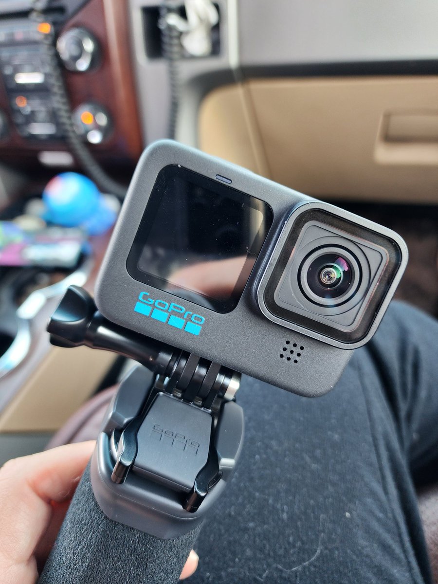 Got my 1st <a href="/GoPro/">GoPro</a>! I don't know what I'm doing but here goes nothing!