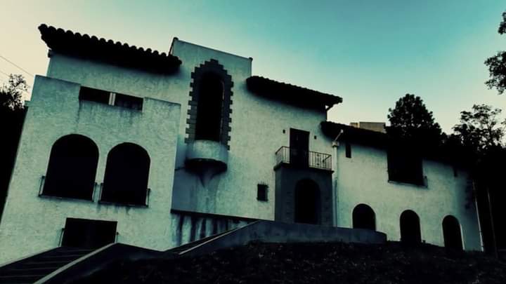 Hey folks, please check out my review of Ghost Adventures:Los Feliz Murder House Pts. 1 &amp; 2 by simply clicking on the link 👇 below. A big thank you for your continued support as always.
facebook.com/groups/3300396…