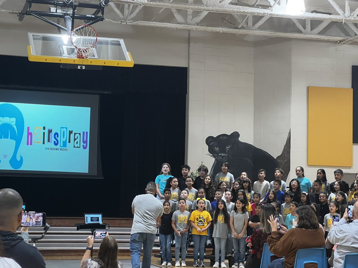 LOVE our fourth graders and how hard they’ve worked to get ready for tonight’s music 🎶 #MPEpanthers <a href="/Jsanchez_music/">Jose C. Sanchez</a> - thank you for your leadership in our music program