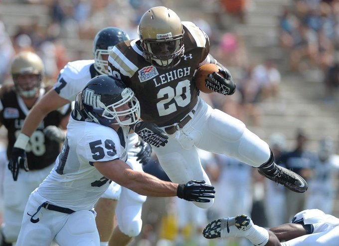 BenderBroc's tweet photo. Thankful to receive my second D1 offer from Lehigh University @CoachTomGilmore @FBCoachFett @coachroberson42 @CoachChambers6 @ArrittFrank https://t.co/TwPbSbsAXm