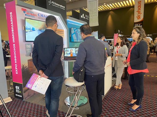 DamianPiza's tweet photo. Fantastic turnout at our booth showcasing technology for construction management, our award winning method #BIM #Virtualconstruction #Scanning banking institutions, investors, developers, thanks to @INMOBILIARE for this magnificent event in #mexicocity @pizainter https://t.co/lFW9HEtoZa