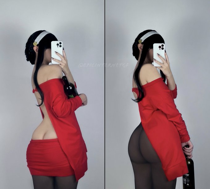 left or right?🍷 https://t.co/RbJ3UPMEmo