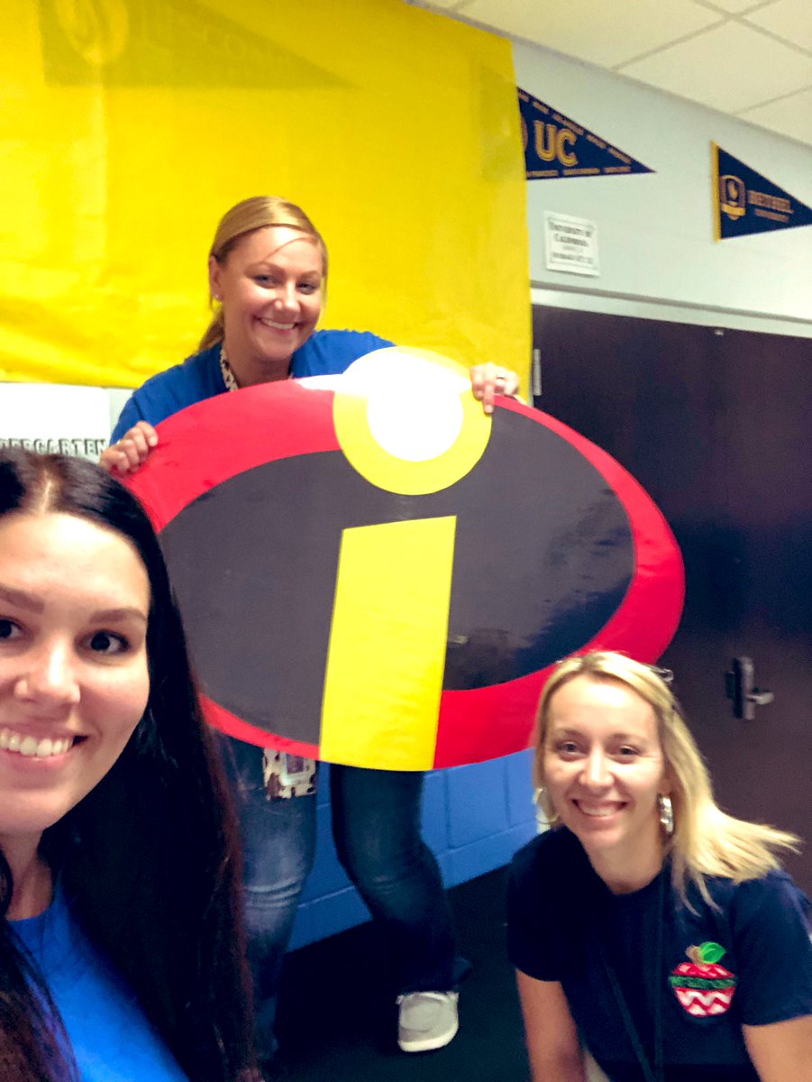 psesmrspaige's tweet photo. We are preparing for an INCREDIBLE time at #CSINight @PSES_Pups https://t.co/dJV5ypty0m