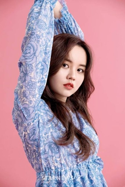 KSH_daily's tweet photo. 김소현, 새 드라마 '소용없어 거짓말' 출연 확정 [공식] (출처 : 스타뉴스 | 네이버 TV연예) 
Resmi : 
Kim SoHyun Confirmasi membintangi Drama #UselessLie sebagai "Detektif Kebohongan" 🔥

#KimSoHyun #김소현 
📎

https://t.co/K9M5QYtXDl https://t.co/E0c4wx93Jr