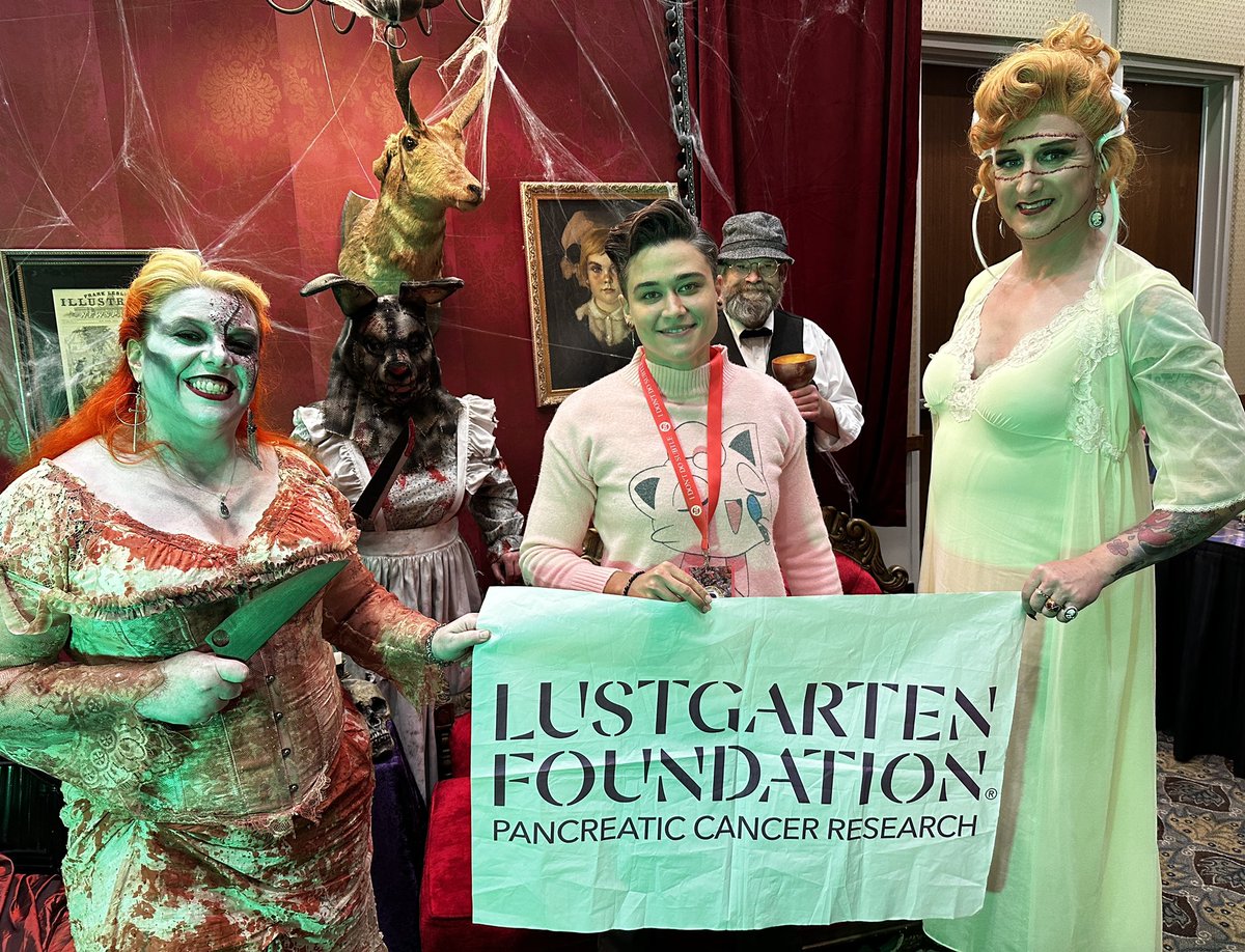 ZombieLeader1's tweet photo. Thanks, @themandalorian’s @thekatyo, for taking a moment to show support for those affected by pancreatic cancer. We raised $3,327 at @ricomiccon for @lustgartenfdn to kick off Pancreatic Cancer Awareness Month!💜 @Disney #katyobrian #themandalorian #starwars #ri #disney #horror https://t.co/da1BQxvqTv