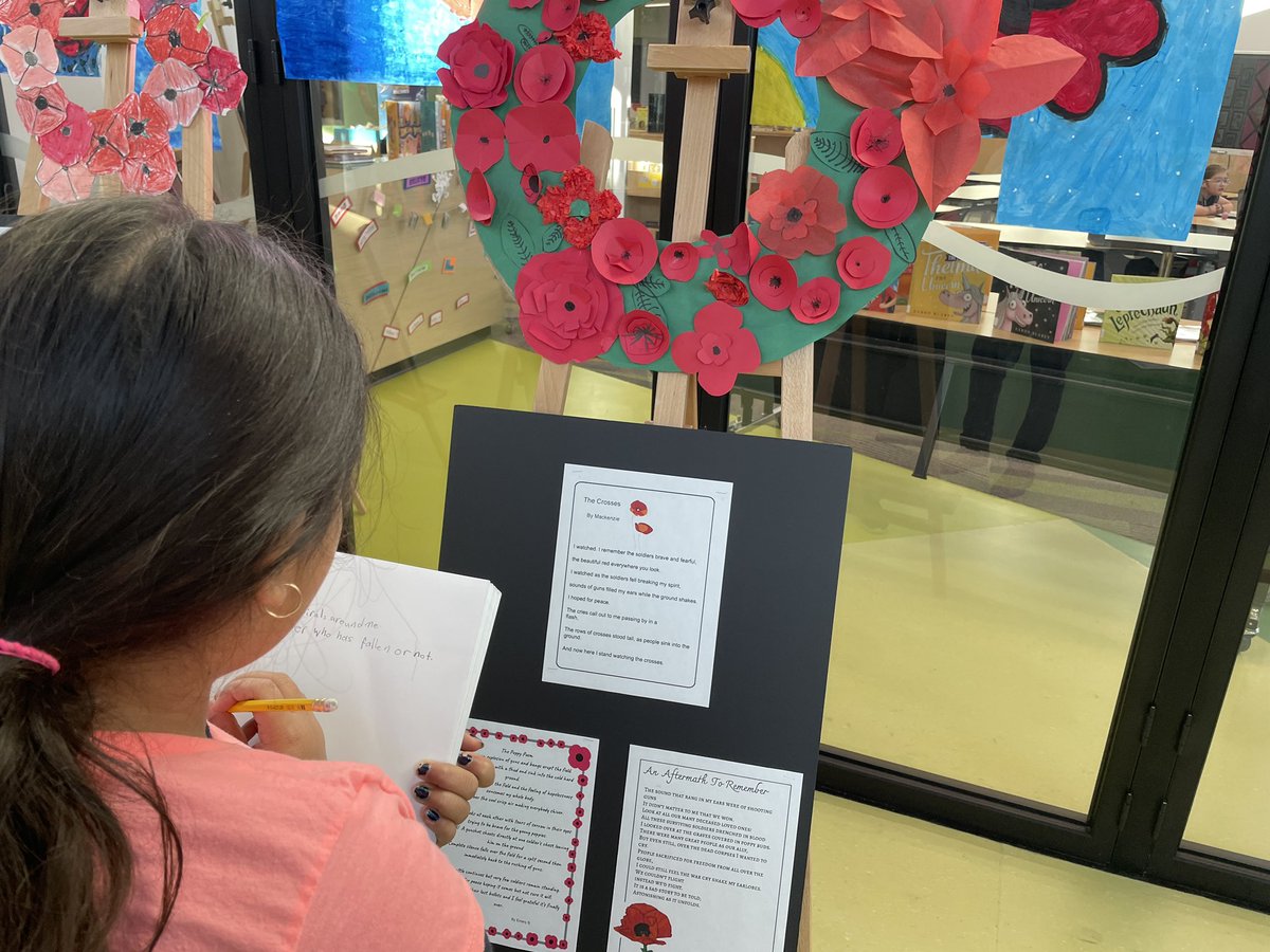MrVeronese's tweet photo. Taking time to reflect this morning. #lestweforget @KiddleCBE @yyCBEdu. Thank you to the grade 5s and @MsMaynes for leading our Remembrance Day ceremony today. https://t.co/aJlhSyCVHm