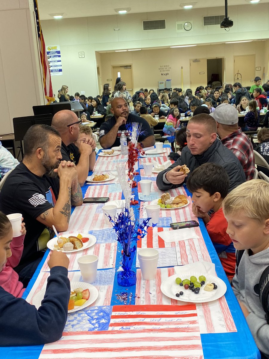 ECCoyotes's tweet photo. EC celebrated our Veteran’s today !  We honored about 20 veteran’s with a breakfast and a special ceremony.  A great time! https://t.co/smea1wrJYy