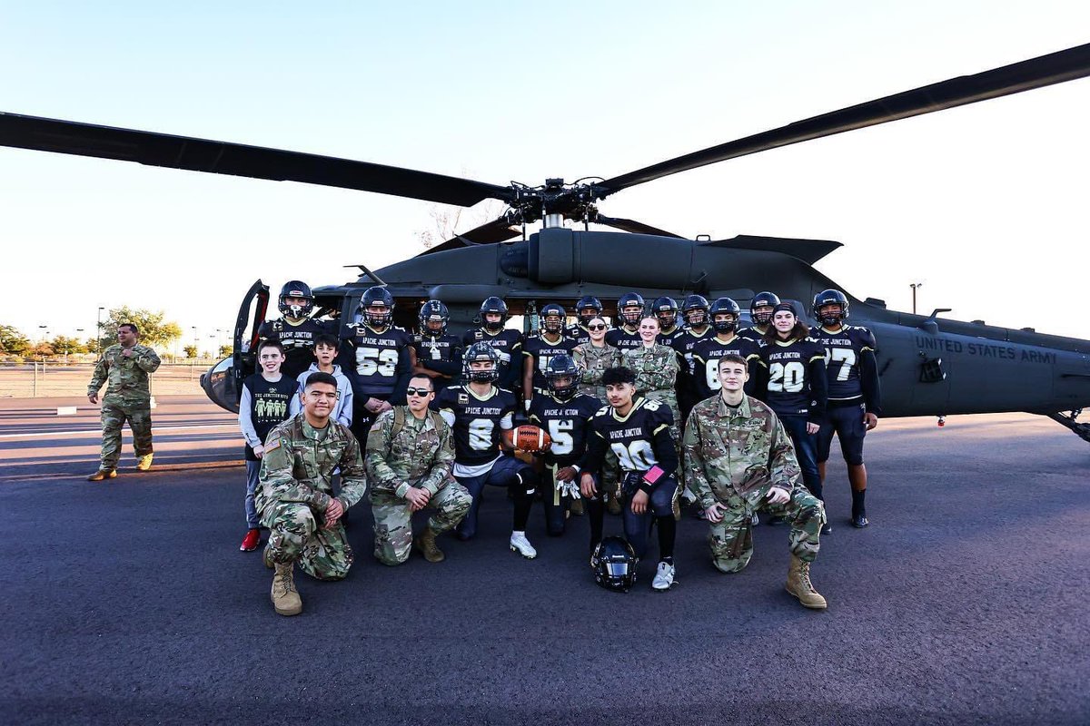 𝑷𝑹𝑶𝑺𝑷𝑬𝑪𝑻𝑶𝑹 𝑭𝑶𝑶𝑻𝑩𝑨𝑳𝑳 tweet media