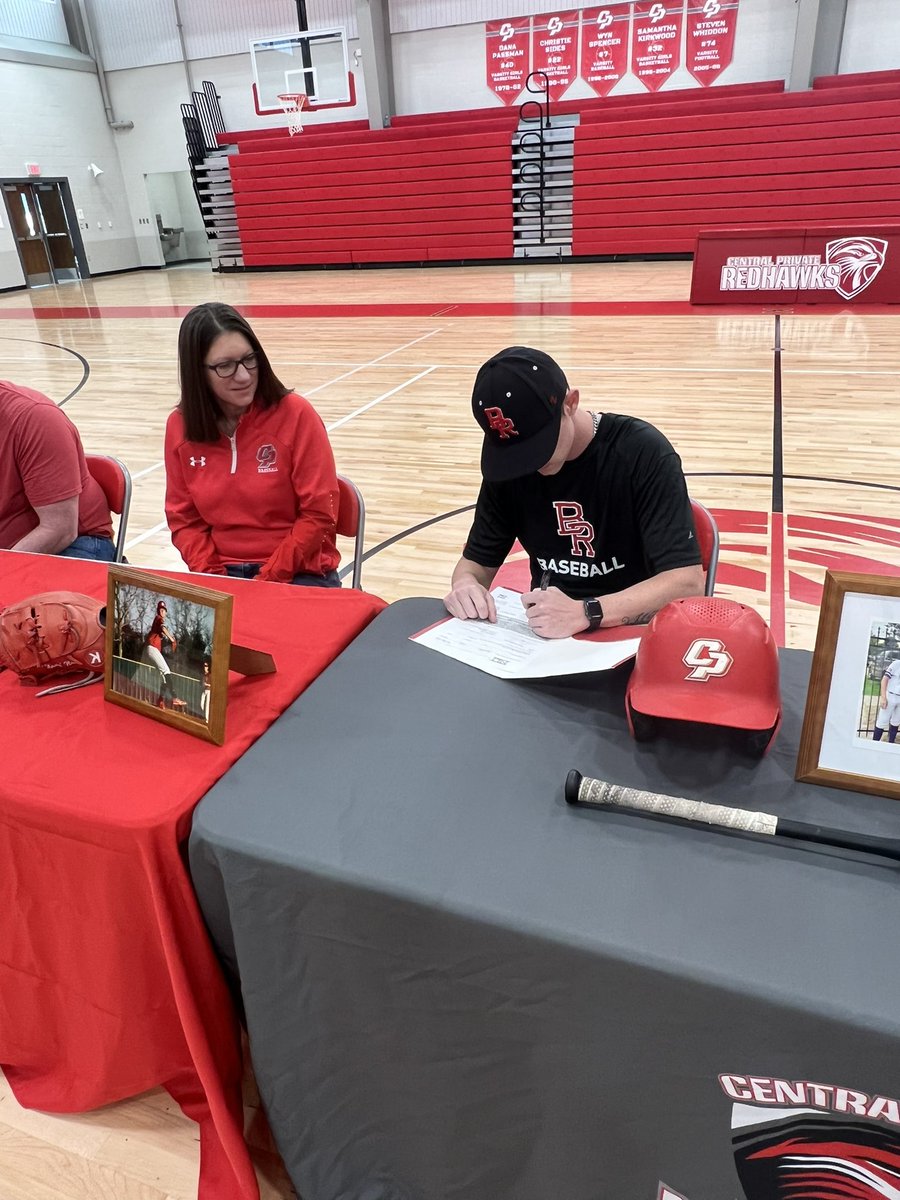 CentralPrivate tweet media