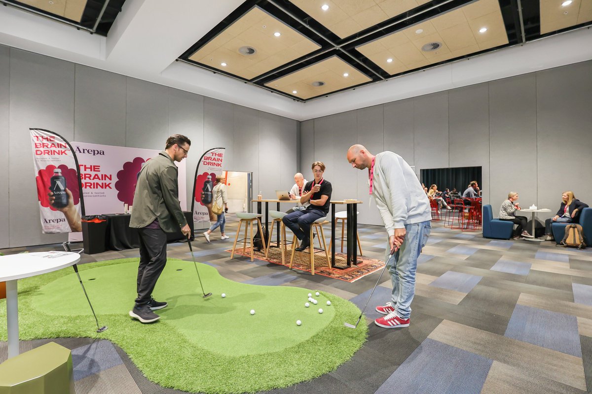 Sharedspace tweet media