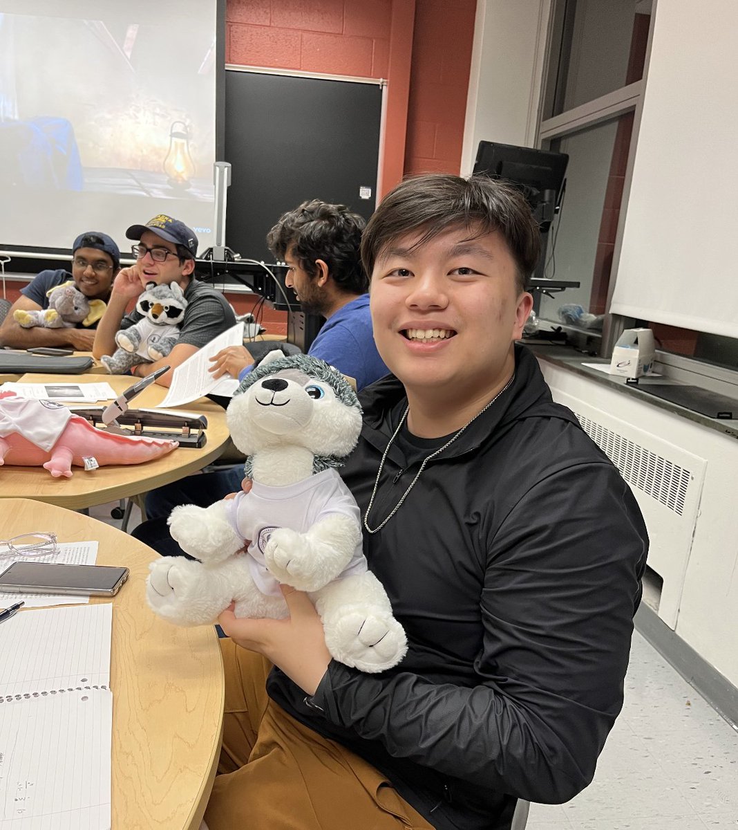 UMichESG's tweet photo. Thank you to everyone who came out to our stuff-a-bear night! It was a super fun night with super cute friends <3 Our Student Life and Internal Affairs committee is looking to host more events like this in the future, so tell your friends about ESG! 
#plushfortheplanet https://t.co/bBvkktp4pQ