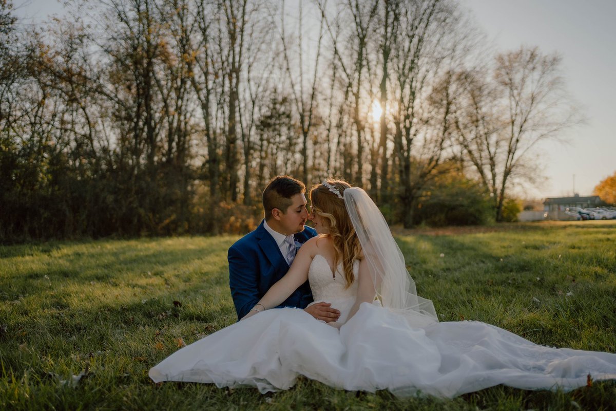 jor_storms's tweet photo. oh btw I got married https://t.co/3wESKZIiVF