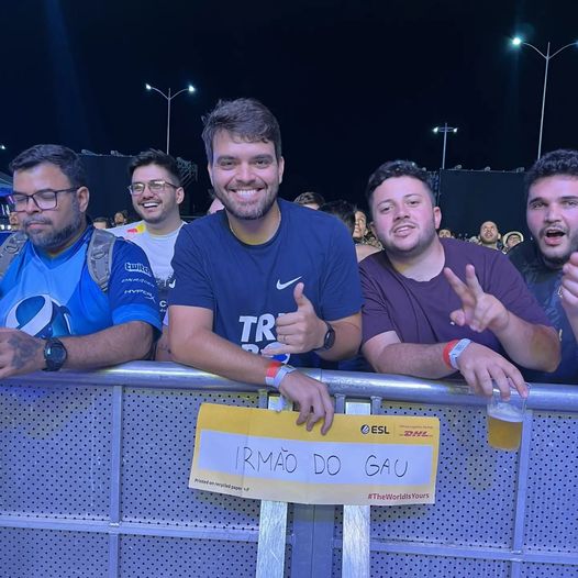 Todo dia um Gaules diferente (@tododiagaules) on Twitter photo 